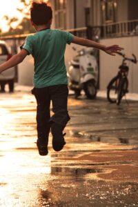 குழந்தைகள் நலம் -1 ;குழந்தைகள் ஜாக்கிரதை